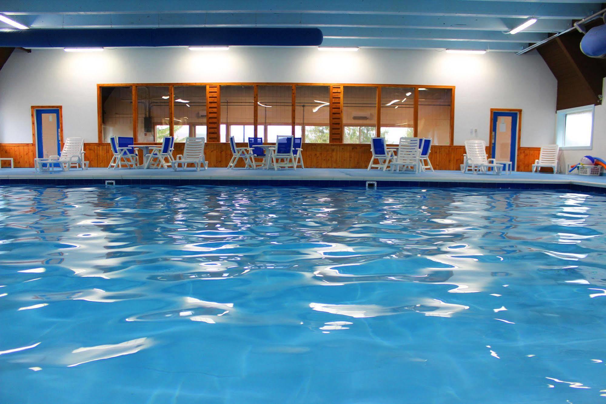 Alpine Lake Resort Terra Alta Екстериор снимка